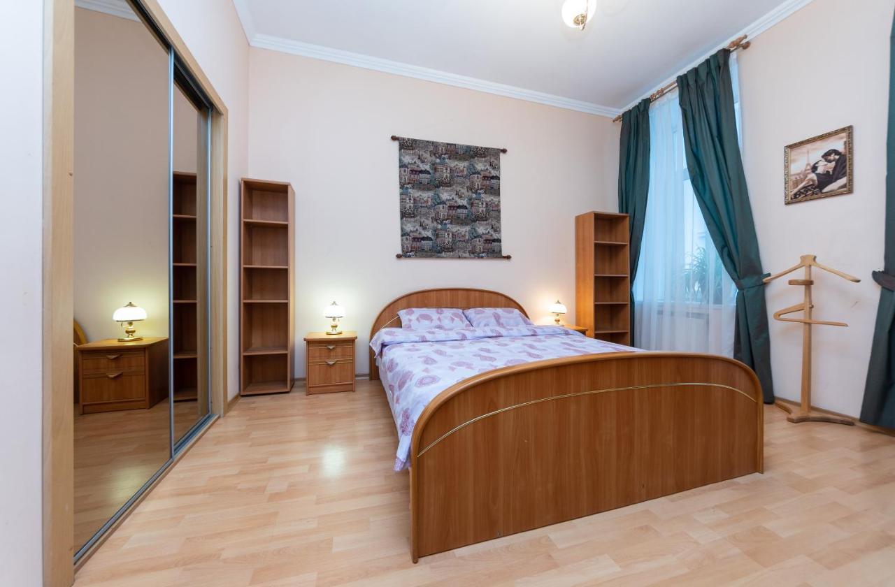 Apartamenty Sofia Kiev Dış mekan fotoğraf